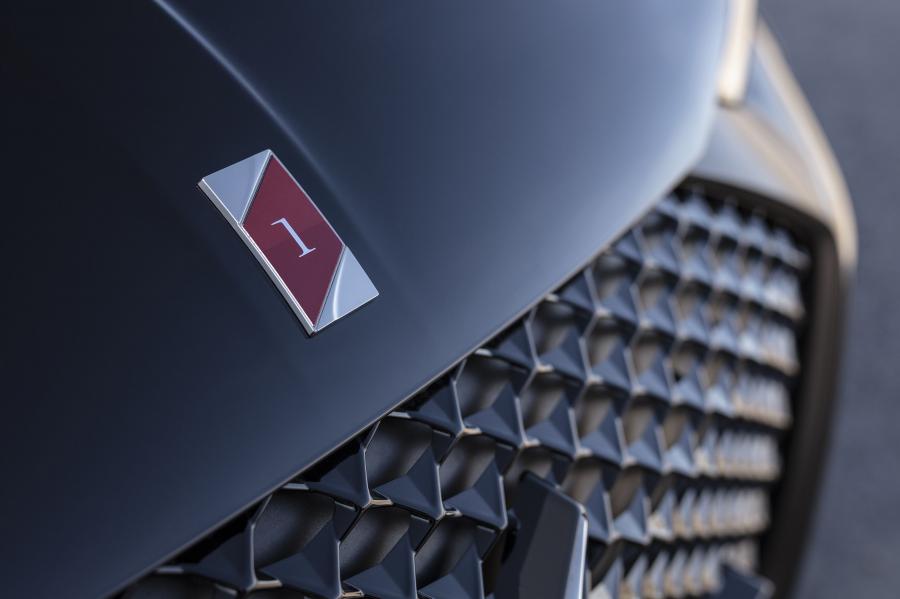 Детали экстерьера DS 3 Crossback La Premiere 2019 года  (WW) (фото 16 из 31)
